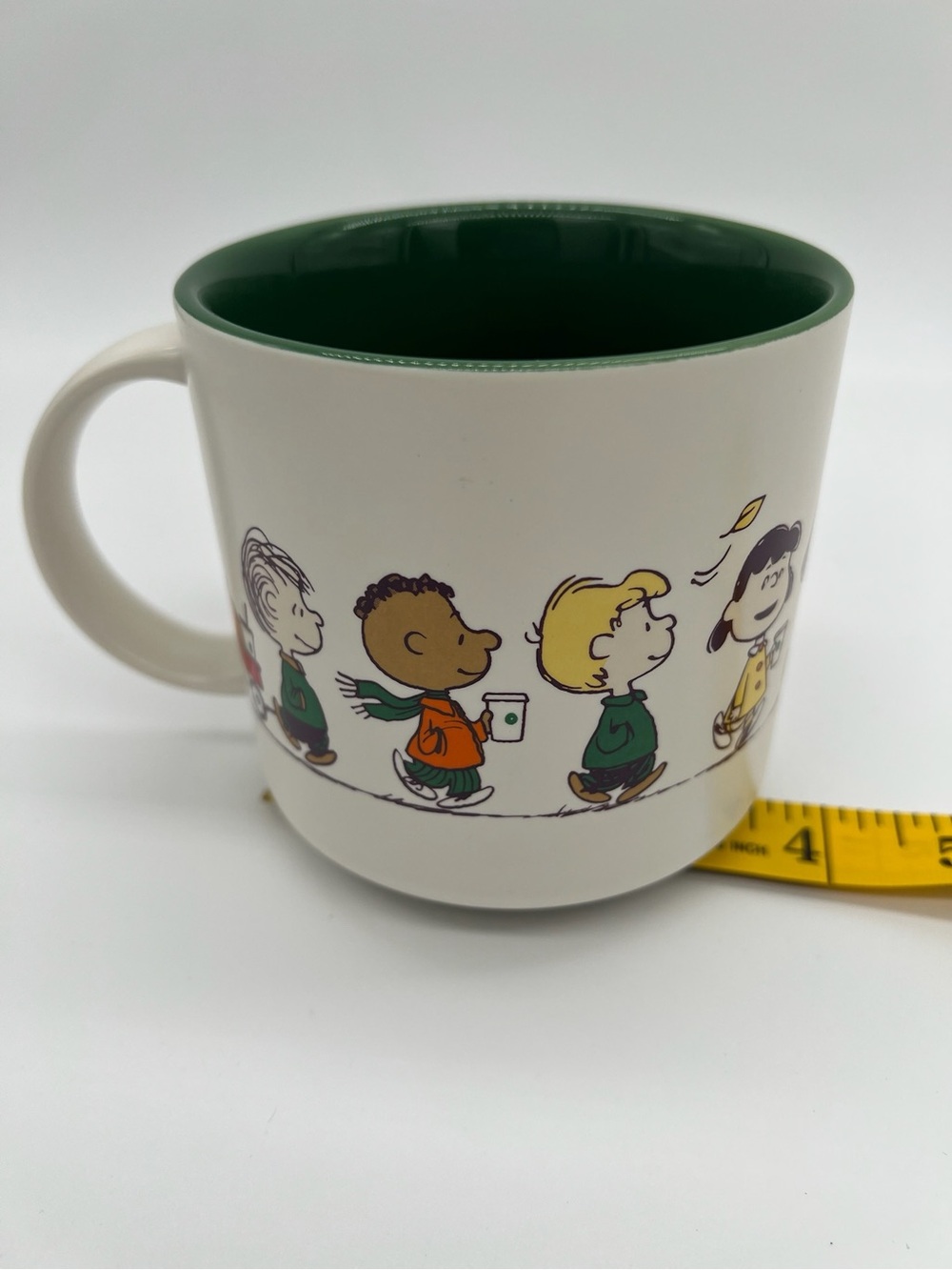 Starbucks x Peanuts Ceramic Mug 14 oz Snoopy with box